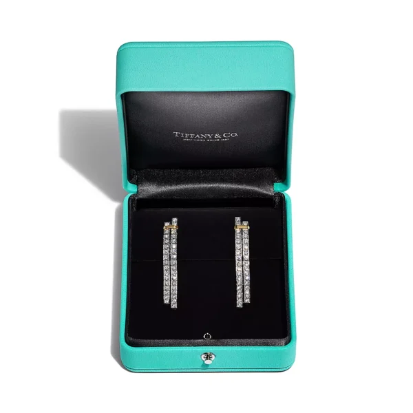 Đôi hoa tai Tiffany Edge Diamond